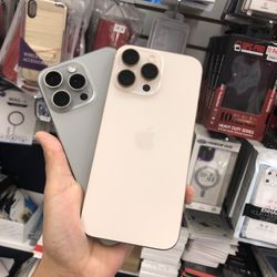 iPhone 16 Pro Max 256gb Unlocked $1099 Each 