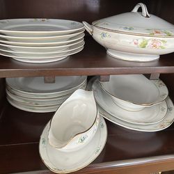 $60 Noritake Nippon Hand Painted 1900’sVintage China Set