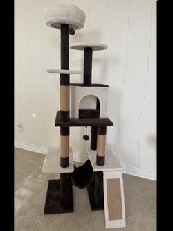 Cat Tower New/Unused