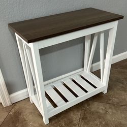 (NEW) Rustic Farmhouse End/Side Table