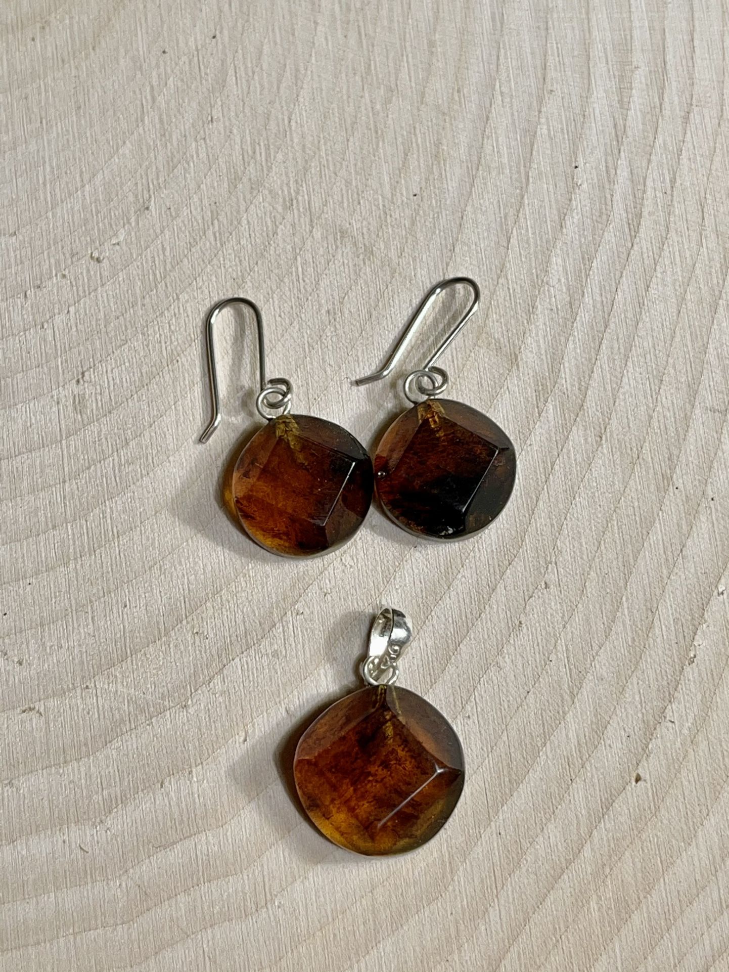 Set Of Drops earrings & pendant For Necklaces  With Original Chiapas Amber