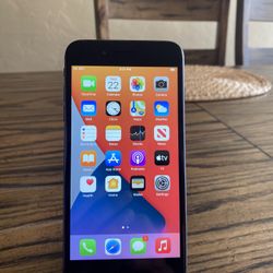 iPhone 8 Plus 64GB Unlocked