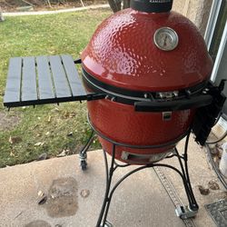 Kamado Joe Classic II NEW UNUSED Bbq and Accessories 