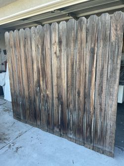 20 Used Fence Panels