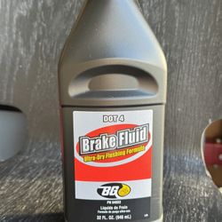 BG DOT 4 Brake Fluid – Ultra-Dry Flushing Formula (32 fl oz / 946 mL)