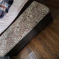 Ottoman With Storage 