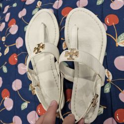 TORY BURCH  WOMEN'S  SIZE 8