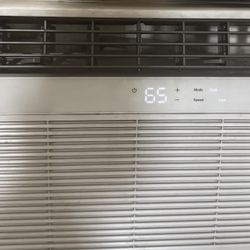 GE Window Air Conditioner with WiFi + Window Bracket – $200