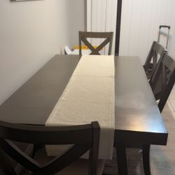 Dining Table Set – 4 Chairs + 2 Inserts (Extendable) – $250 OBO