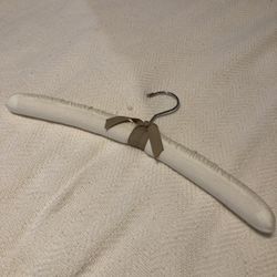 10 Padded Hangers