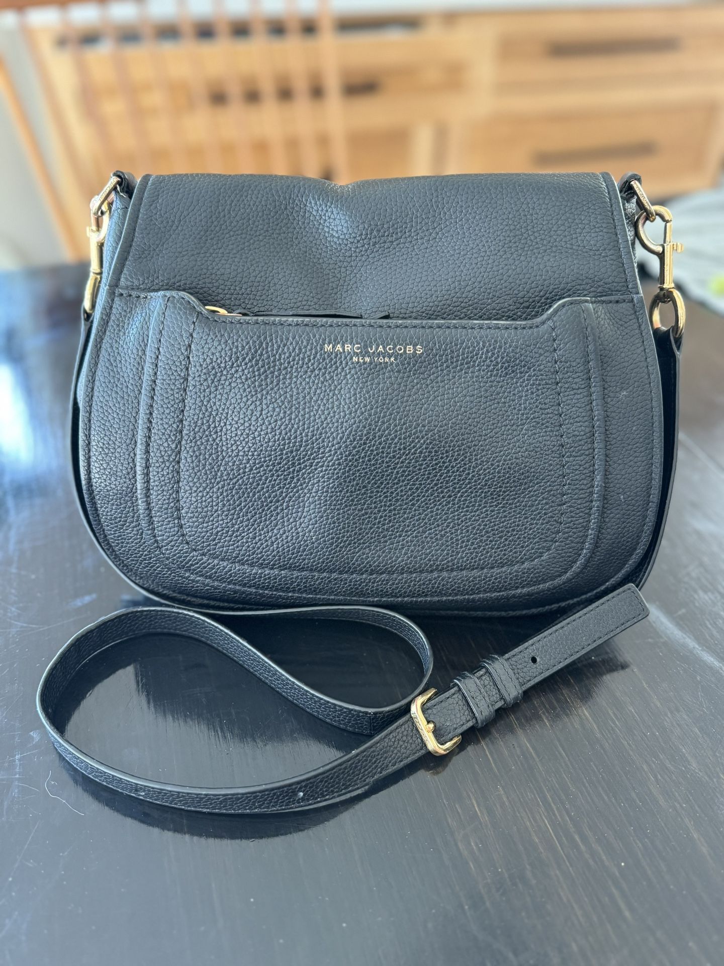 Marc Jacobs M0013046 001 Empire City Crossbody Messenger