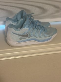 KD 17 basketball shoes