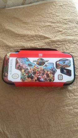 Nintendo Switch 2 Game Traveler Deluxe Mario Kart World Case