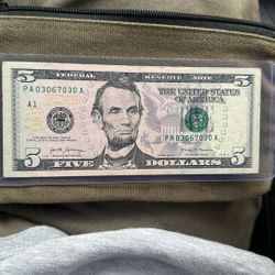 2017A 5 Dollar Bill 67 