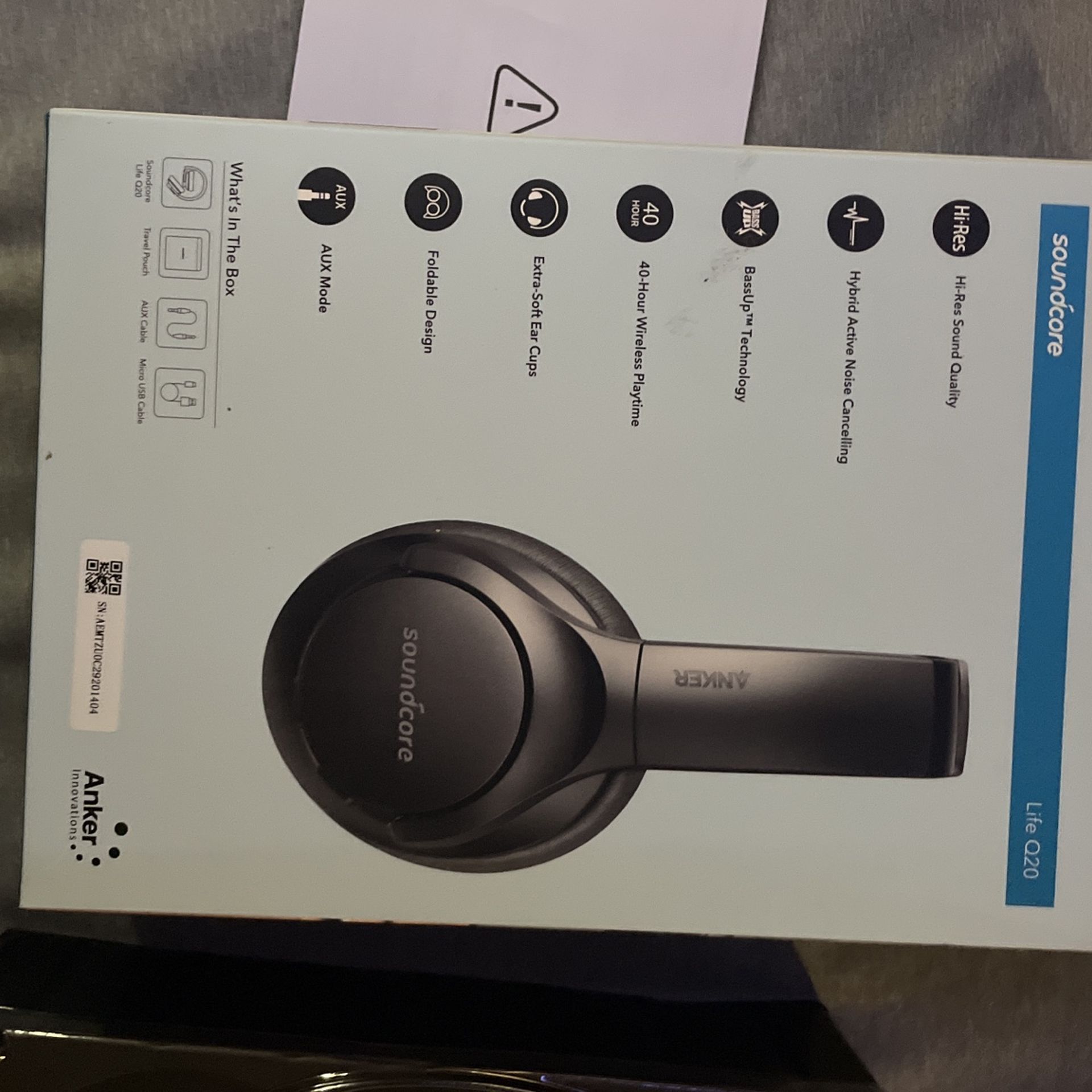 SoundCore life q20