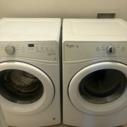 Whirlpool Washer And Dryer Combo Set
