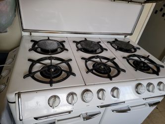 Vintage 1950' s O'Keefe & Merrit stove