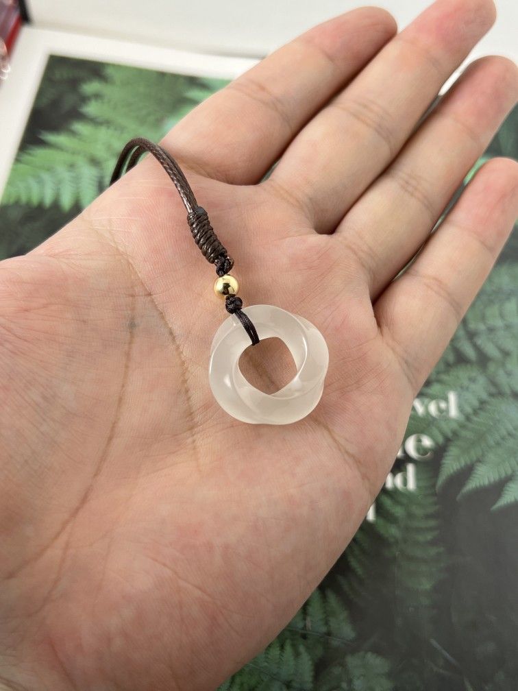 Jade pendant
