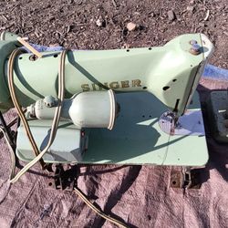 Vintage Singer Sewing Machine