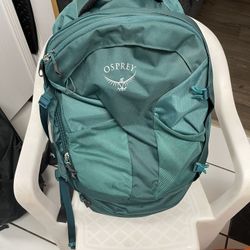 Women’s Osprey Fairview 40L Travel Backpack