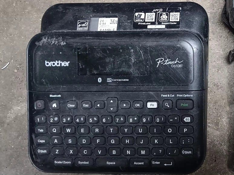 Brother P-Touch D610BT Label Maker