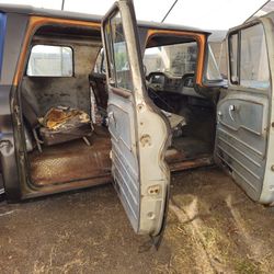 1961 Apache 10 Crew Cab