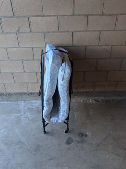 Folding portable bed