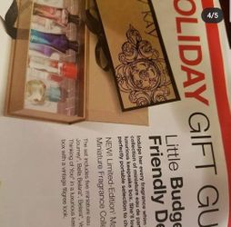 Christmas set of women's fragrance by Mary Kay