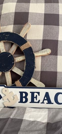 Beach Wood Decoration
