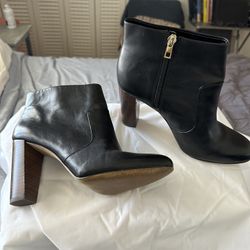 Women’s boots size 8.5