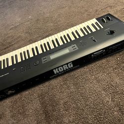 Korg wavestation keyboard