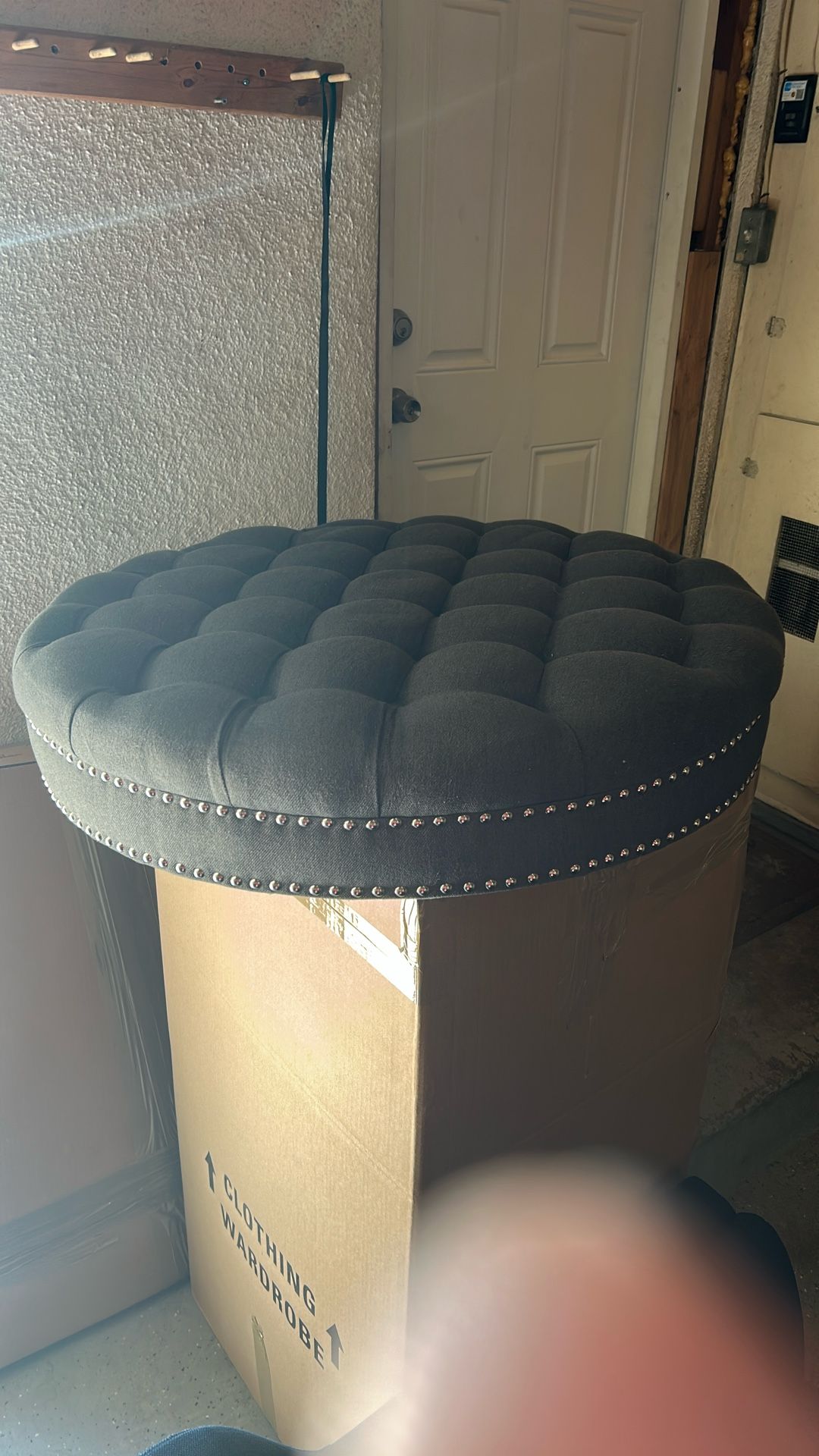 Large ottoman