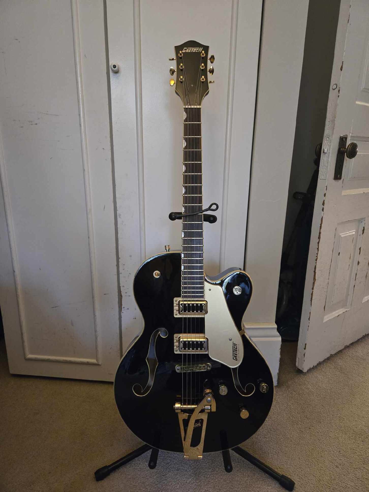Black, Gretsch Guitar