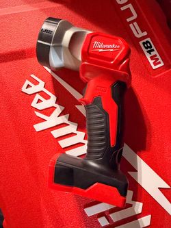Milwaukee M18 light ( Tool only )