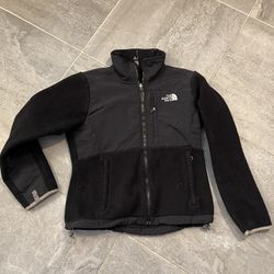 Women North Face Sweater