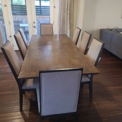 Dining  Table 