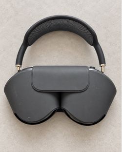 Apple AirPods Max Headphones