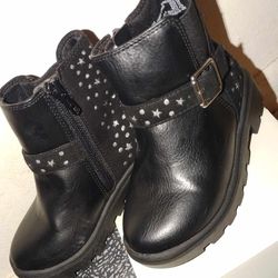 New Girl Boots 👢 Size 8 - Botas Nuevas Para Niña 