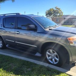 2014 Nissan Armada