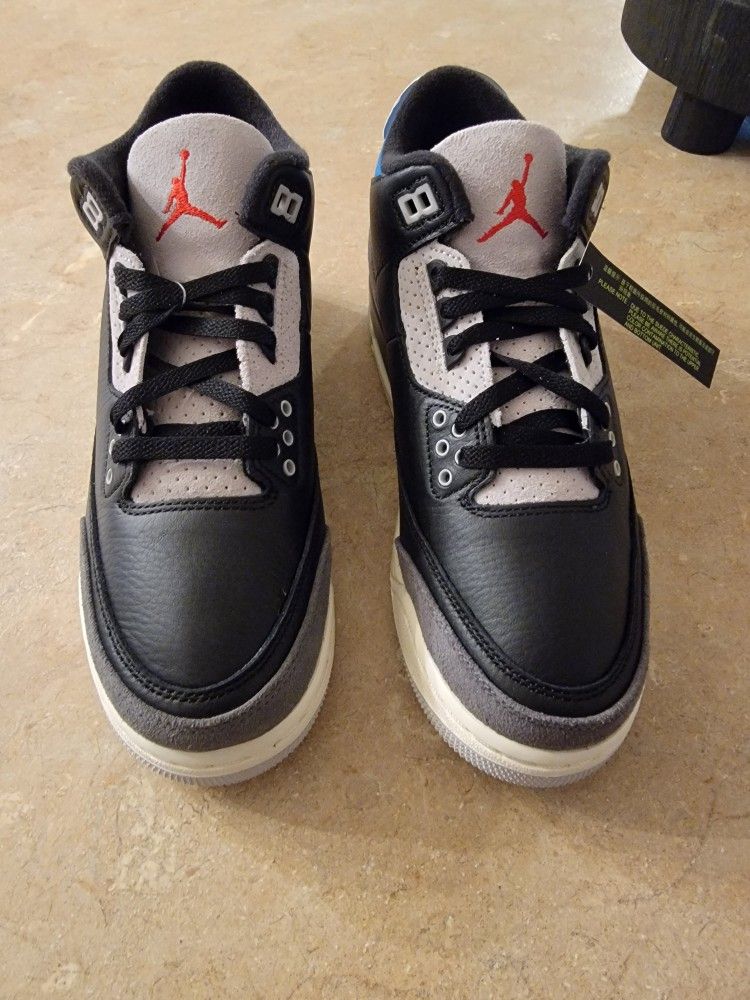 Air Jordan 3 Retro OG "Rare Air Size:7y