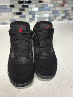 Air Jordan bred 4s