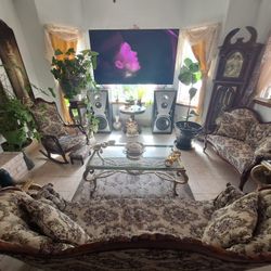 Victorian Living Room Set