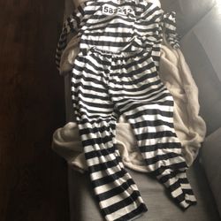 Prisoner costume