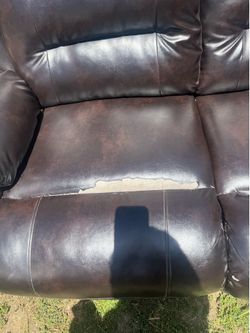 Free recliner couch
