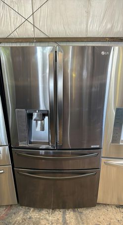 LG 4-Door Black Stainless Refrigerator
