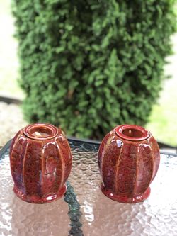 2 CERAMIC VOTIVE CANDLE HOLDER