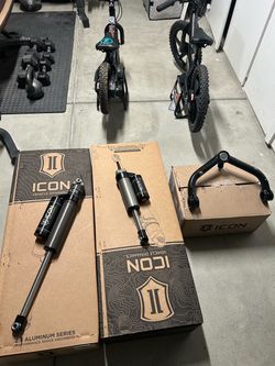 Icon suspension Chevy 2500&3500