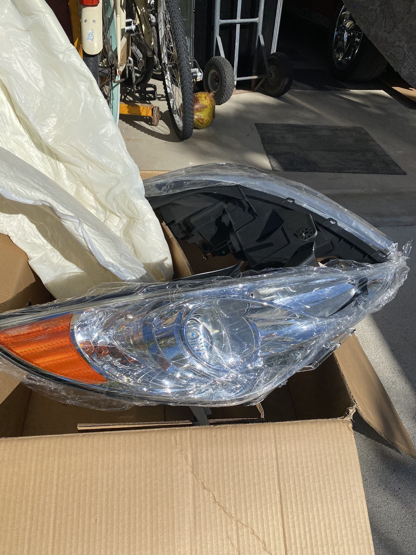 2011 To 2015 Hyundai Sonata Front Headlights