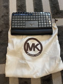 Michael Kors Clutch