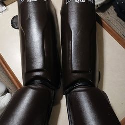 Boon Large Shinguards